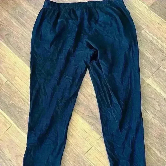 Torrid Tie-Front Crop Pants Women's Plus Beaded Side Stripe Stretch sz 2 X - Picture 3 of 8